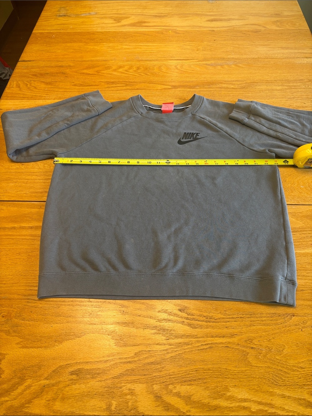 Nike Men’s Gray/Green Athletic Shorts set - Picture 15 of 15